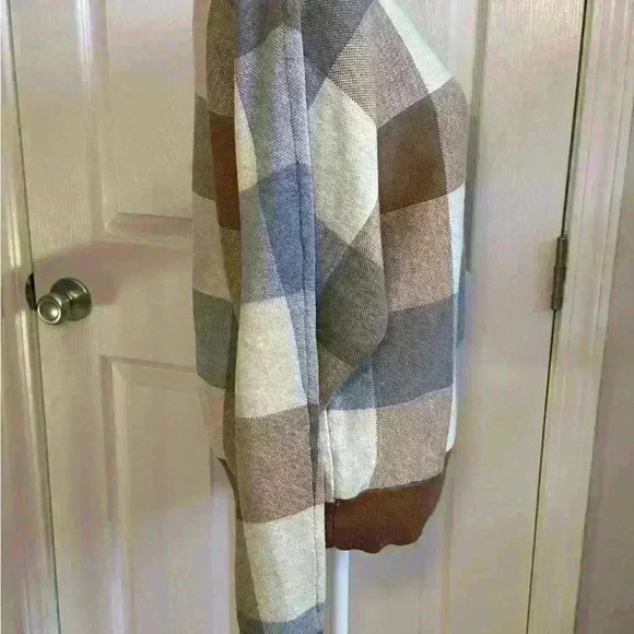 Cynthia Rowley Plaid Crew Neck Sweater - Blue, Cream, Brown- Women’s Size Large - Picture 5 of 13